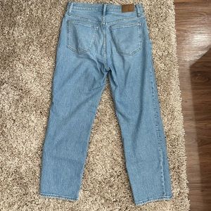 LIKE NEW: Madewell - The Perfect Vintage Straight Jean - Size: 29